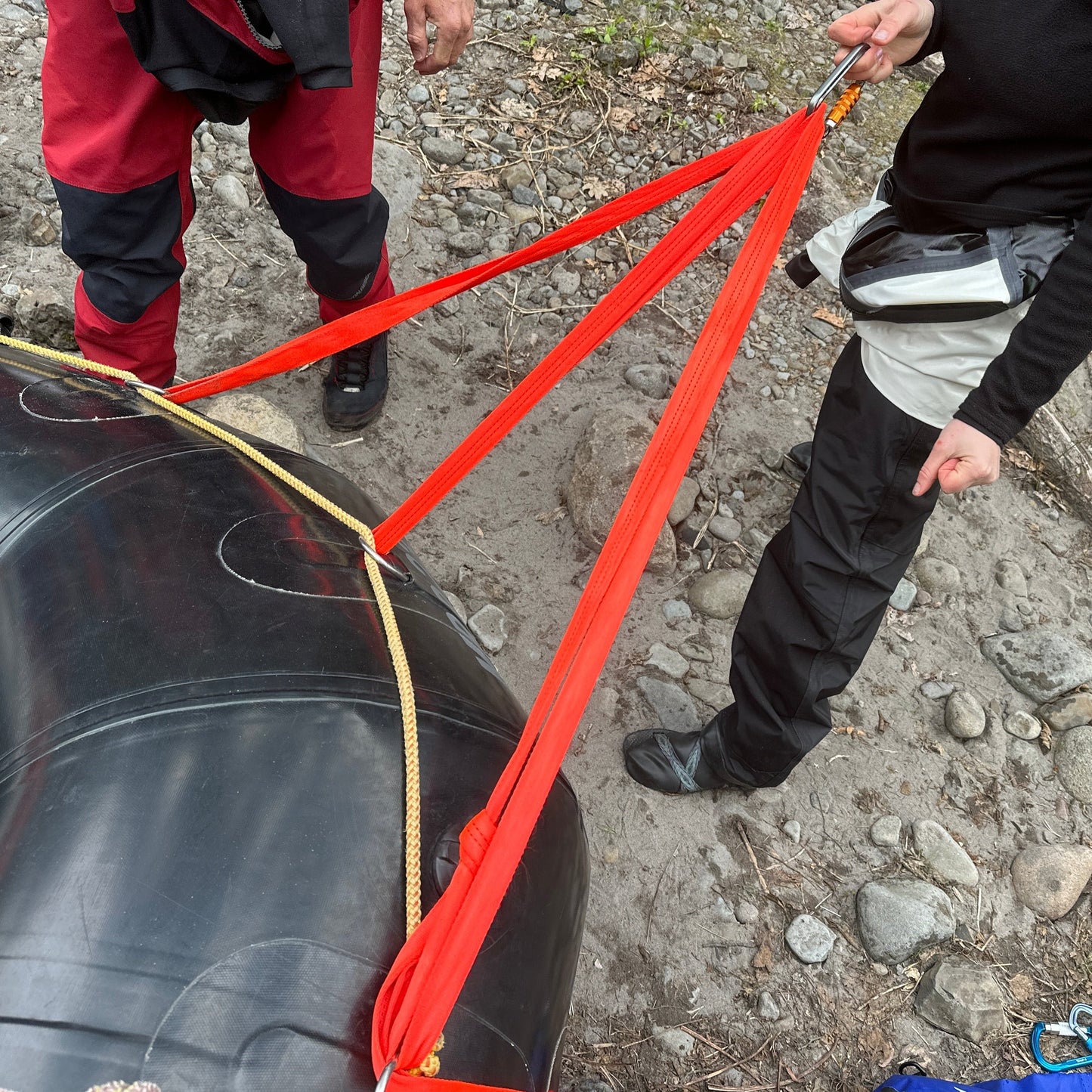 Three point raft anchor with a 20 foot webbing sling